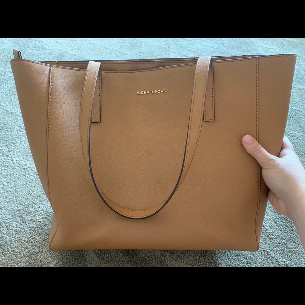Michael Kors chestnut purse